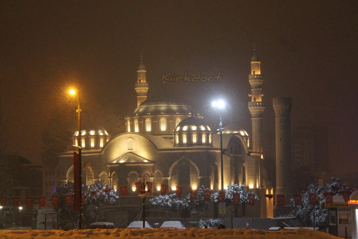 kiirkdort's tweet photo. Yeni cami- Malatya https://t.co/WxMKHISSIK