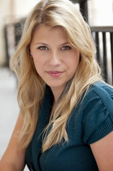 Happy Birthday to Jodie Sweetin (January 19, 1982). 