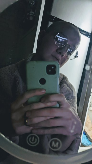 My very first filtered photo on this Twitter. 💦   Findom nonbinary https://t.co/24FMNBpg7s