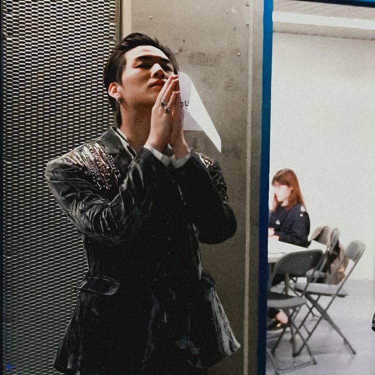 sao_jaybdef's tweet photo. 🌴 ไม่ได้คาดหวัง แต่ตั้งตารอ บั้มเดฟ เดฟ ~
#Def_LOVE_D7
#Def #JAYB @jaybnow_hr https://t.co/wpEEopOjHd