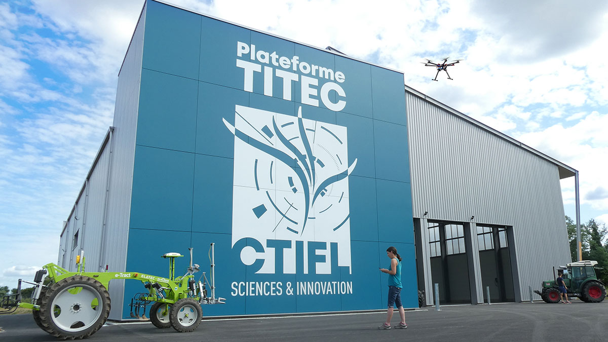 _Ctifl's tweet photo. [#lesRVduCTIFL] #sival22, 15, 16 et 17 mars > stand #CTIFL (Hall D), dès 10h, venez à la découverte du robot BIPBIP qui vous sera présenté par M. Louargant, ingénieure #CTIFL.
#TITEC #FrAgTw https://t.co/tZ0J0KpVog