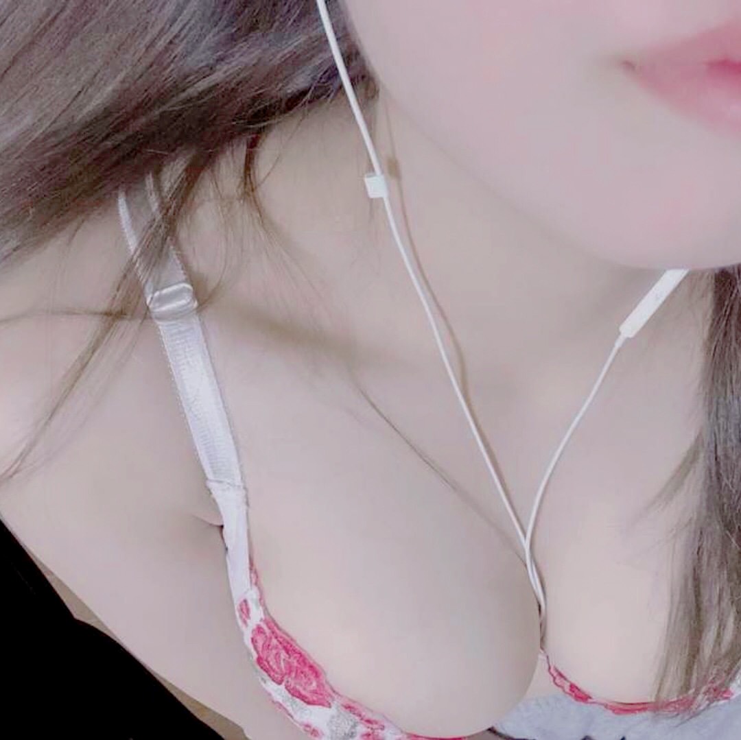 蜜糖 tweet media