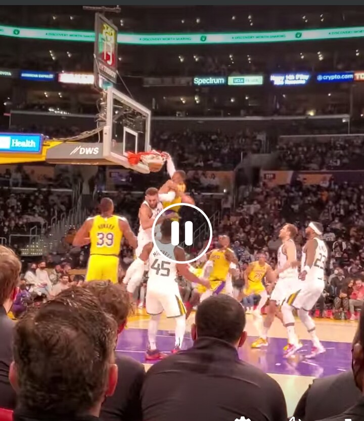 StFranceskko's tweet photo. Russell Was Harsh On Gorbert..#Mean #Posterised https://t.co/ihcdUtsKjO