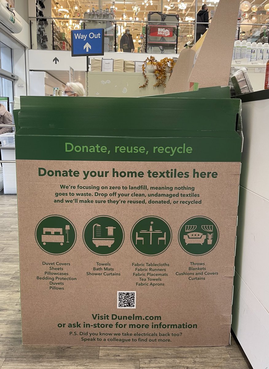 incredibusy's tweet photo. Spotted ~ Local @DunelmUK store has a recycling point if you are having a January clearout of home textiles… #Recycle don’t just fill your dustbin… ♻️ #MakeGreenMainstream #sgiew https://t.co/F7mfRqDFzp