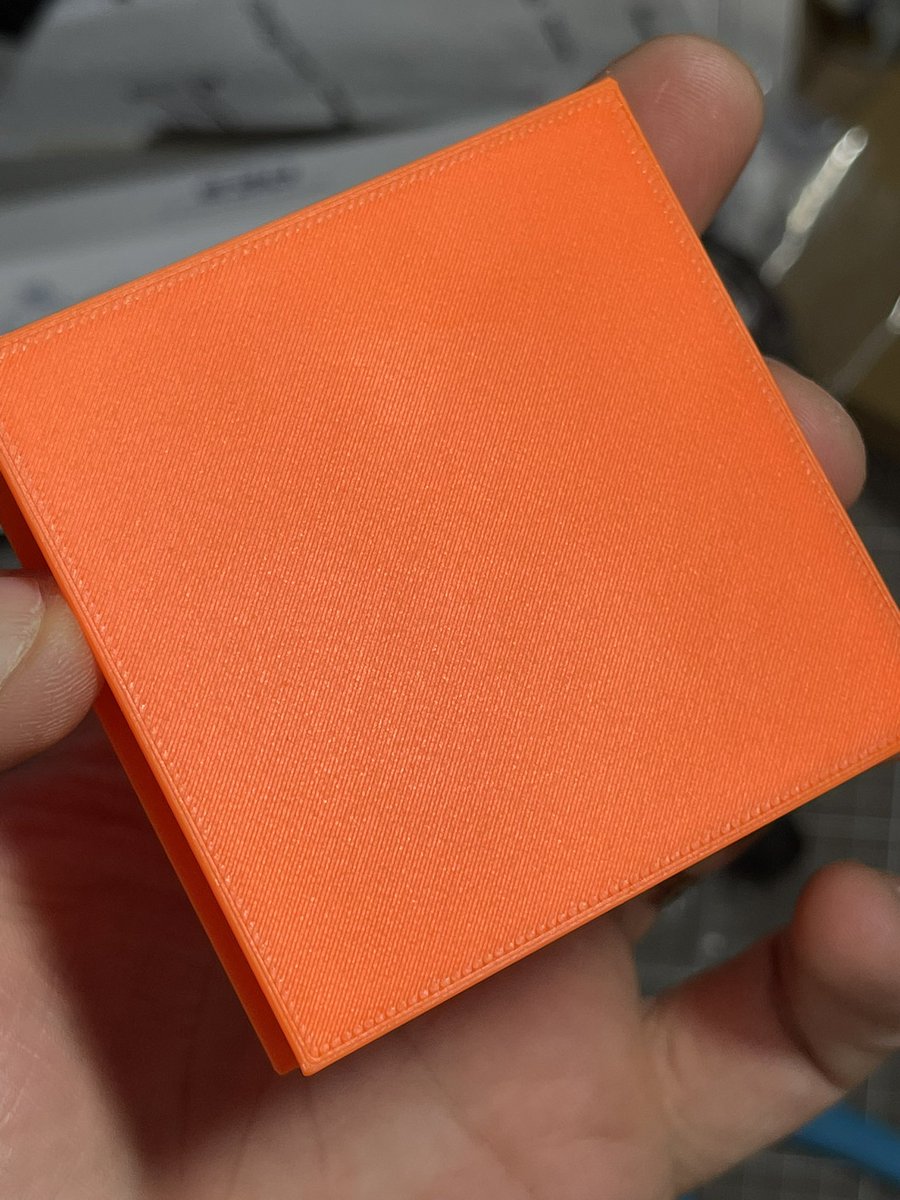 3DMakerNoob's tweet photo. I still havenโt installed the SuperPinda on my @Prusa3D Mini, and here is whyโฆ. #perfection #FirstLayerPorn https://t.co/8dhAhcoVvE