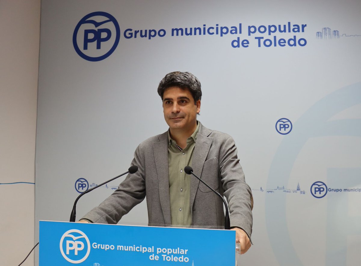 pptoledociudad's tweet photo. El PP pide  más transparencia y respeto a la participación de los grupos políticos en asuntos estratégicos como el turismo.
@grupopptoledo solicita la convocatoria urgente del Patronato de Turismo para que el Gobierno municipal informe de FITUR 
https://t.co/IzHO87RUPg https://t.co/uHdqhrZnQz