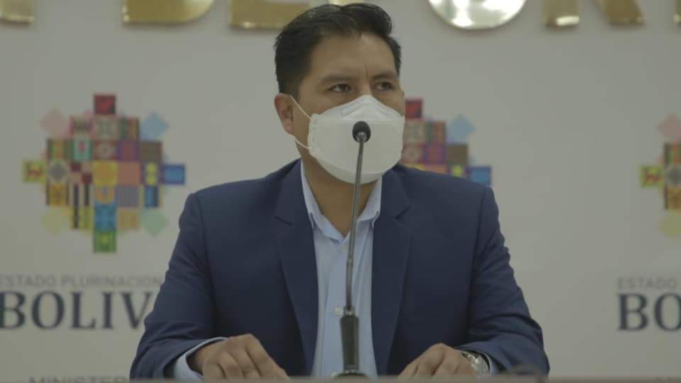 MamaniZenobia's tweet photo. #Último El Ministerio de Salud anuncia que, mientras dure la emergencia sanitaria, no se exigirá carnet de vacuna anticovid. https://t.co/7pmjOoeEsL