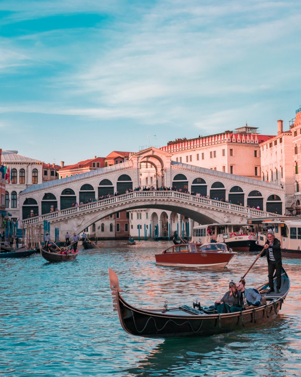 Did you know that #Italy is currently open to fully vaccinated travelers? If this makes you just excited as we are, hop on over to our website to browse through our collection of fully refreshed itineraries, all ready for booking right now.  🇮🇹

📸 Damiano Baschiera