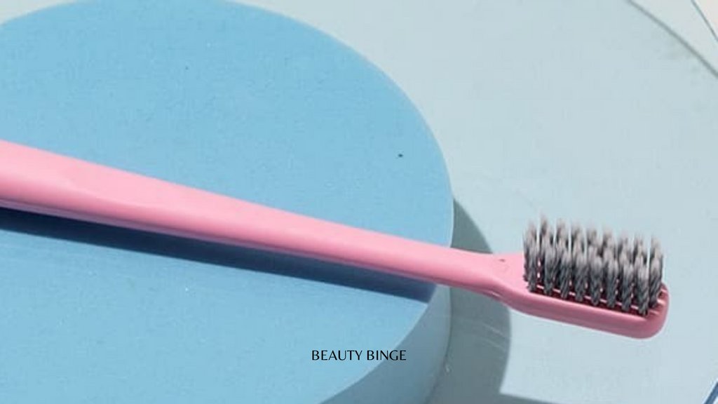 #Biodegradable⁠
Charcoal infused⁠
Soft bristles⁠
Healthy teeth &amp; gums⁠
⁠
No, these aren't random words. These are what this toothbrush is all about!😍⁠
⁠
P.S. The handle is #compostable😉.⁠