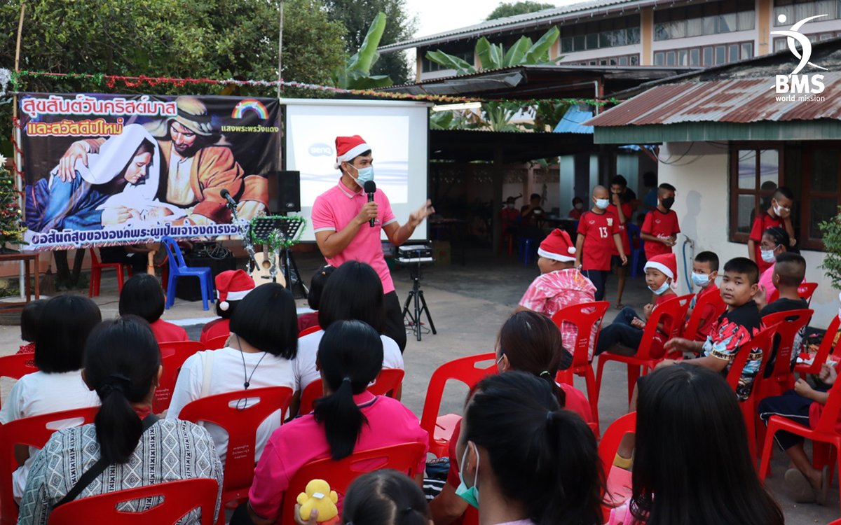 test Twitter Media - Did you miss this? 👇

Helen and Wit Boondeekhun did some amazing outreach in Wang Daeng, Thailand over Christmas! Check out the pictures here. 👇

And if you want to find out more about Helen and Wit's amazing work, check out their profile here: https://t.co/zPGrIB2rEp https://t.co/mFfIl24z1Q