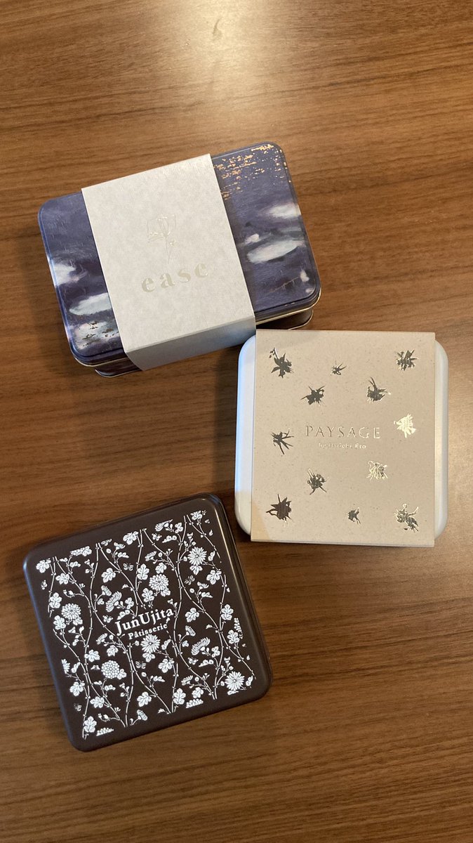 nyami703's tweet photo. #サロショ #サロンデュショコラ2022 #ease #イーズ #PAYSAGE #ペイサージュ #JUNUJITA #ジュンウジタ #cookies #クッキー
クッキー缶たち🍪 https://t.co/7PPELIAaB3