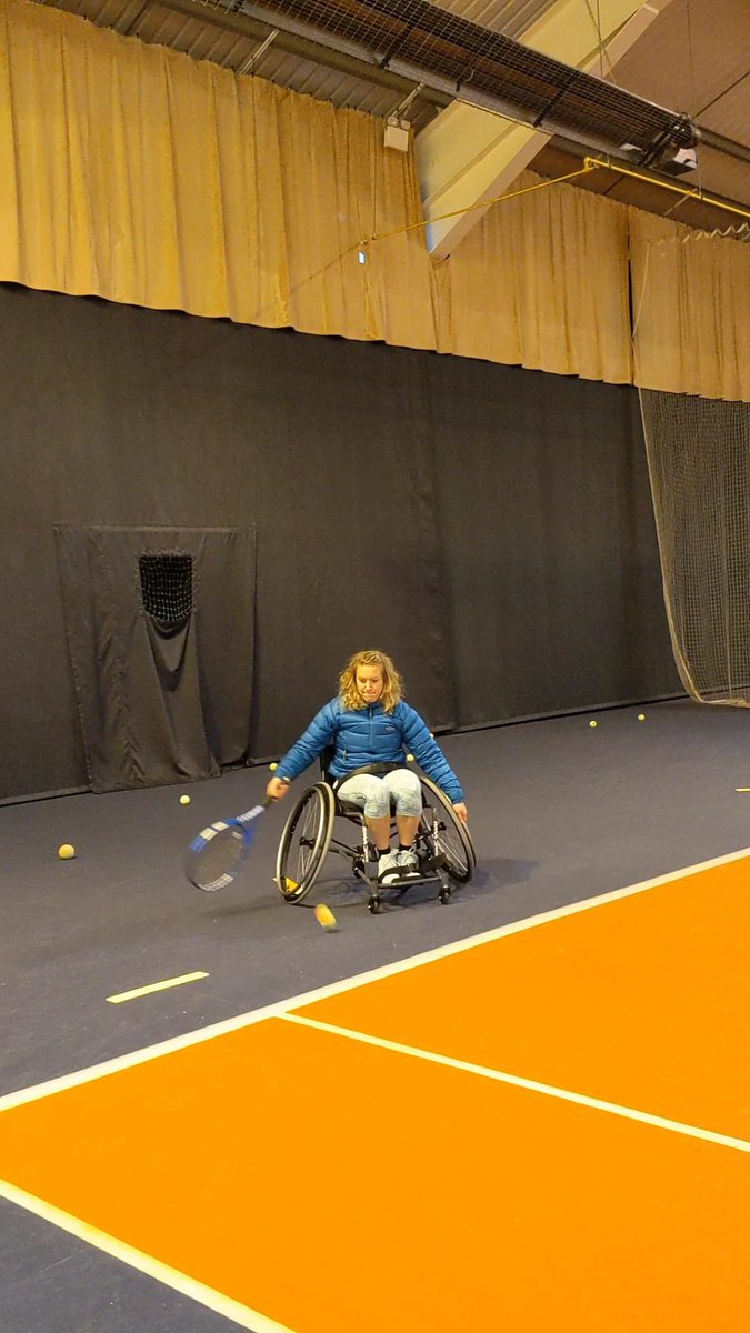 🎾We have been training in inclusive tennis. How we experienced how to play with a visual and hearing impairment. 

We also gave a go to wheelchair tennis, this is incredibly challenging and we all have our hats of for all the wheelchair players!

#tennisforall #tennisscotland
