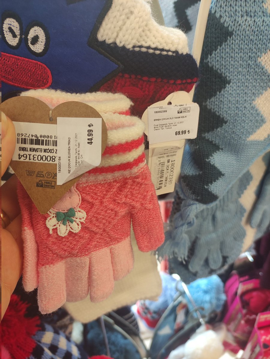 #sıkıntı BÜYÜK ! bebek eldiveni fiyatına bakın