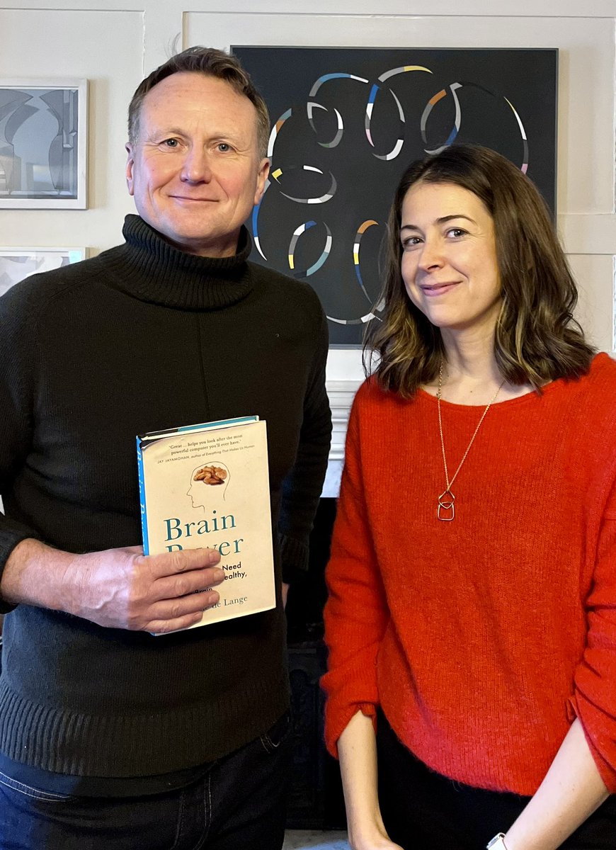 Don’t be tempted to go from bed to desk when working from home. Go outside and let your brain know the day has started with proper daylight. #BrainPower <a href="/books4breakfast/">BooksForBreakfast</a> <a href="/SohoHouseGroup/">Soho House Group</a>  <a href="/catdl/">catherine de lange</a>