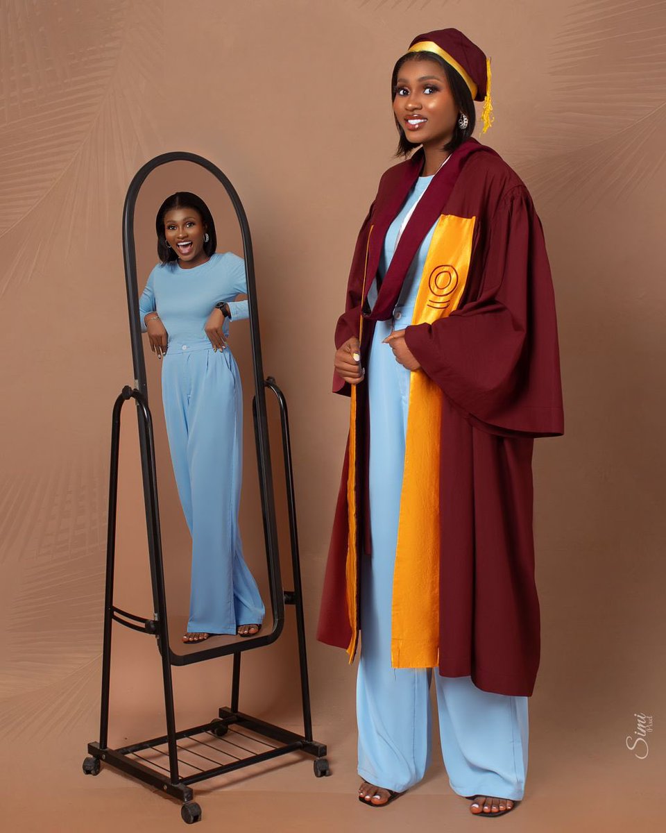 Natural_Wine_'s tweet photo. Congratulations Ashabi🥺❤️
I’m so proud of you girl❤️ https://t.co/YLY3Ux4Mk0