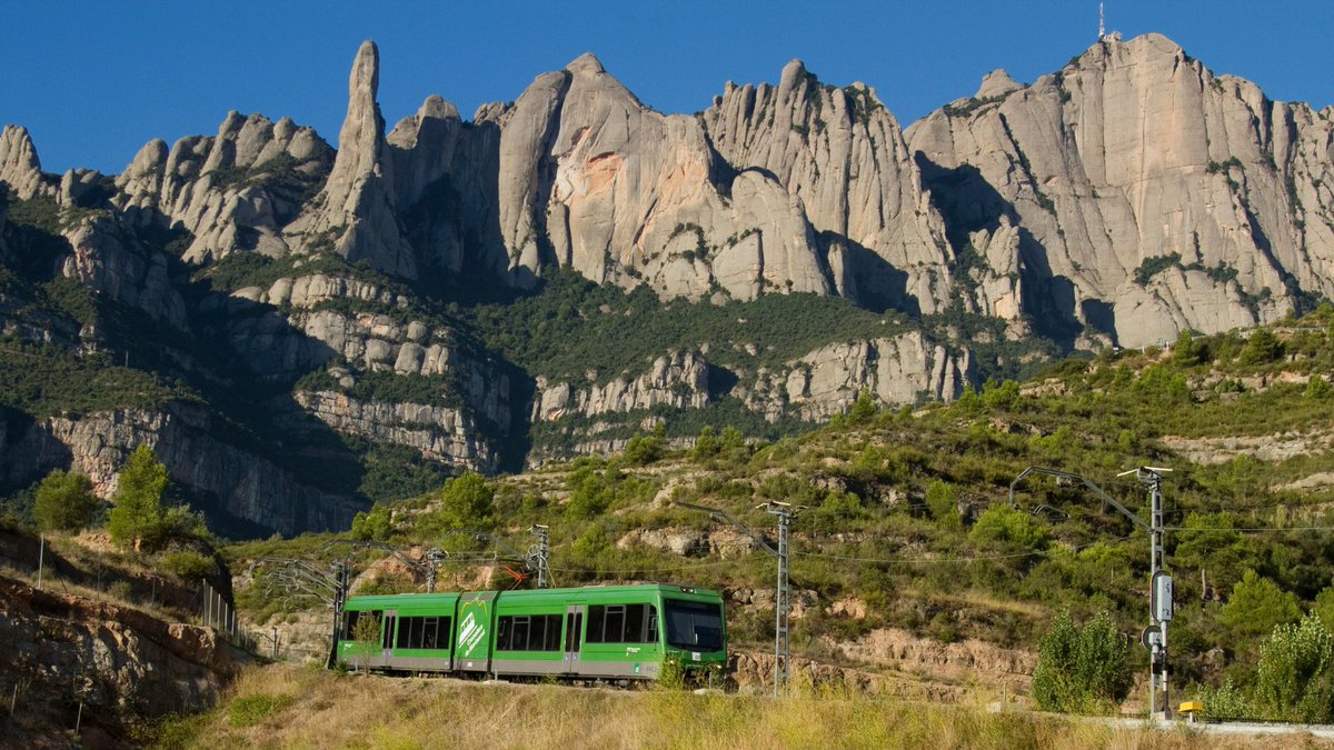 FGC_Montserrat's tweet photo. A la nostra web podràs comprar còmodament el teu bitllet per al Cremallera i portar-lo al mòbil sense necessitat de passar per taquilla.
Reserva ja el teu bitllet! 👉 https://t.co/7KKdJoz9Lk
#CremalleradeMontserrat #Mésdelquetimagines #Bitllets #CompraOnline https://t.co/MYjLrOcCOB