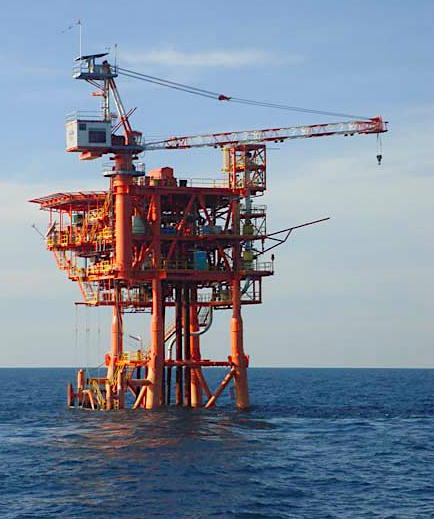 FRPEngineering's tweet image. Throw Back Tuesday... #Blacktip offshore platform. #pultruded #FRP #grating and #treads