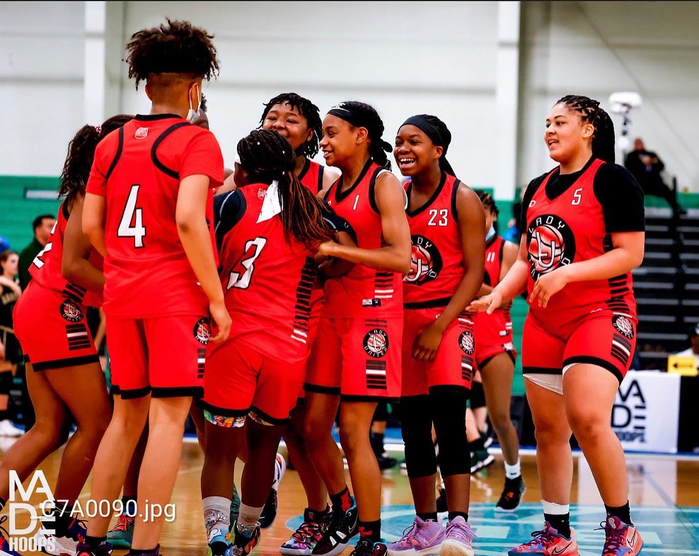 TeamLoadedNCgbb's tweet photo. Still climbing the πͺπ #OutTheMudd #Underdawgs #Est2018 #6thGrade #7thGrade #8thGrade https://t.co/6JvxCWF62A