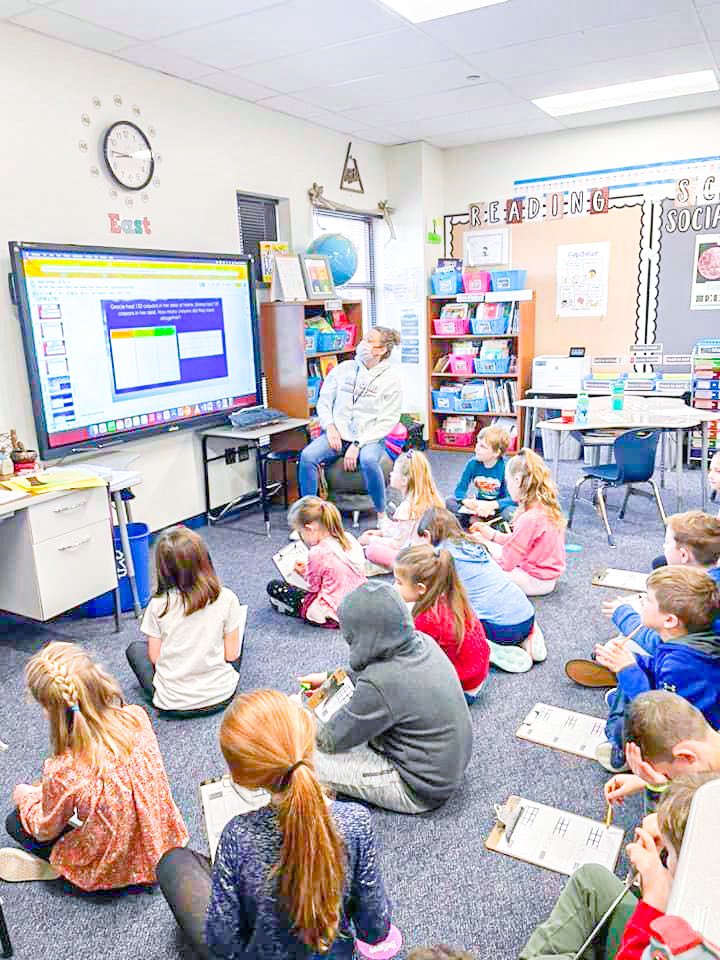 Another administrator (our principal) rolled up her sleeves yesterday to sub in a classroom due to sub shortages. Our school is so lucky to have a leader like <a href="/molly_hovan/">Molly Hovan</a> — servant leadership at its finest! #mymisd <a href="/mckinneyisd/">McKinney ISD</a> #theglenoaksway #kidsdeserveit #leadlikeapirate