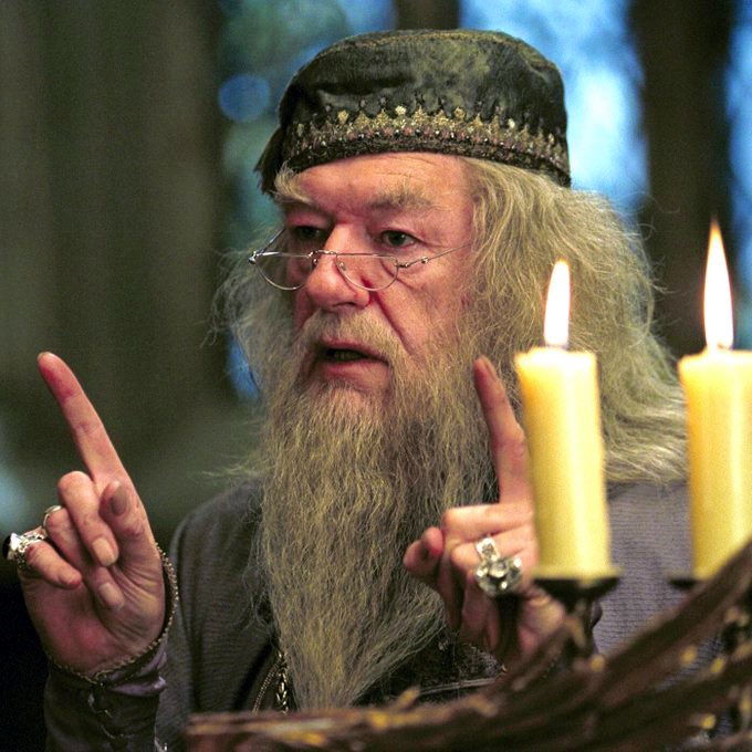 TheHPfacts's tweet photo. “Happiness can be found, even in the darkest of times, if one only remembers to turn on the light.” https://t.co/rP2tNuDZHm