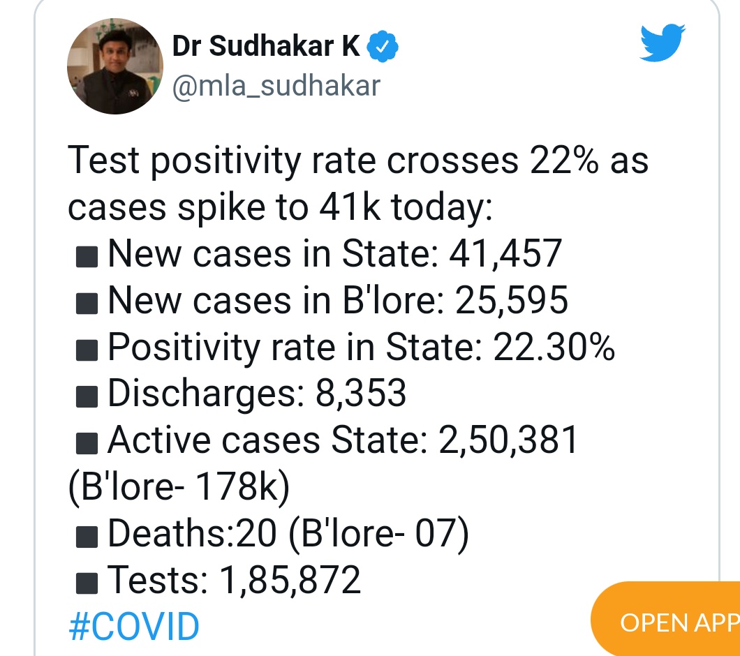 engg_nirbhay's tweet photo. #VTU demands offline exams?
1:41k cases per day only 
2:students are getting positive(don't care)
3:teachers &amp; staff members are getting positive ( again don't care condition)
4: everyone in college wears mask ( at CLG gate)
Maintains social distancing (by sitting together) https://t.co/Ge5L3koyQi