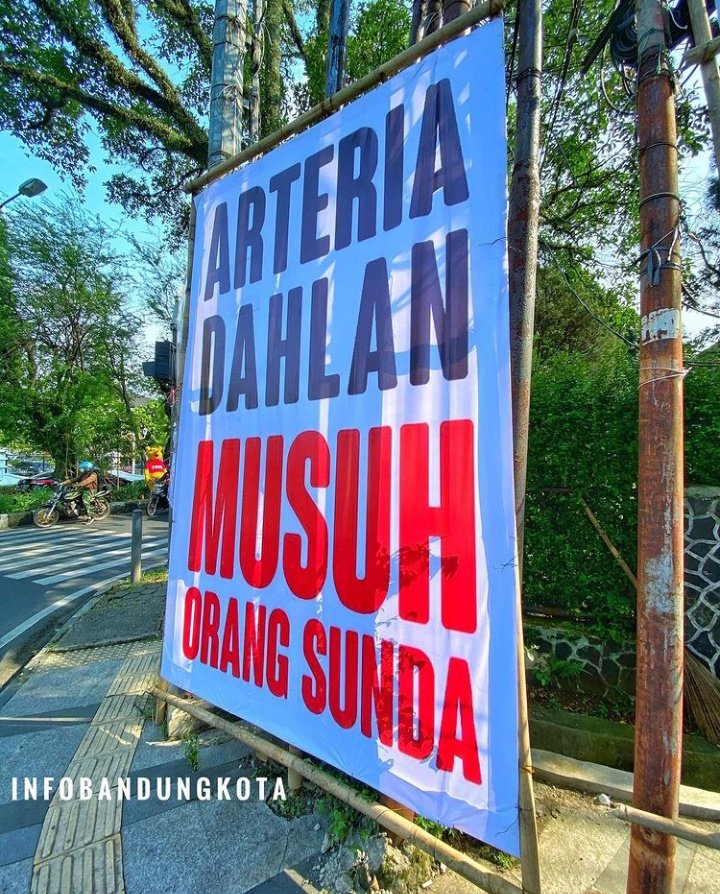 Arteria Dahlan Musuh Orang Sunda