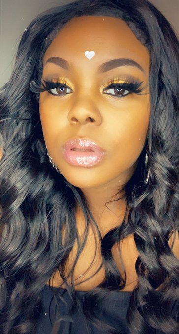 make up by me🥰 https://t.co/FuBnAGFwmv<a href="/tag/newprofilepic"class="tags"><span>#newprofilepic</span></a>