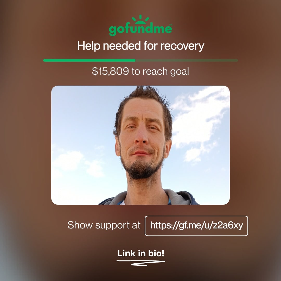 just_som_artist's tweet photo. https://t.co/eZkkVxQ0te Still hoping for a miracle. I now have fluid building in my lungs so they have to postpone the surgery they want to do to remove the tumors that are causing the fluid to build up in the first place. A of this while I'm struggling everyday to eat and get https://t.co/GBW4p9AlCg