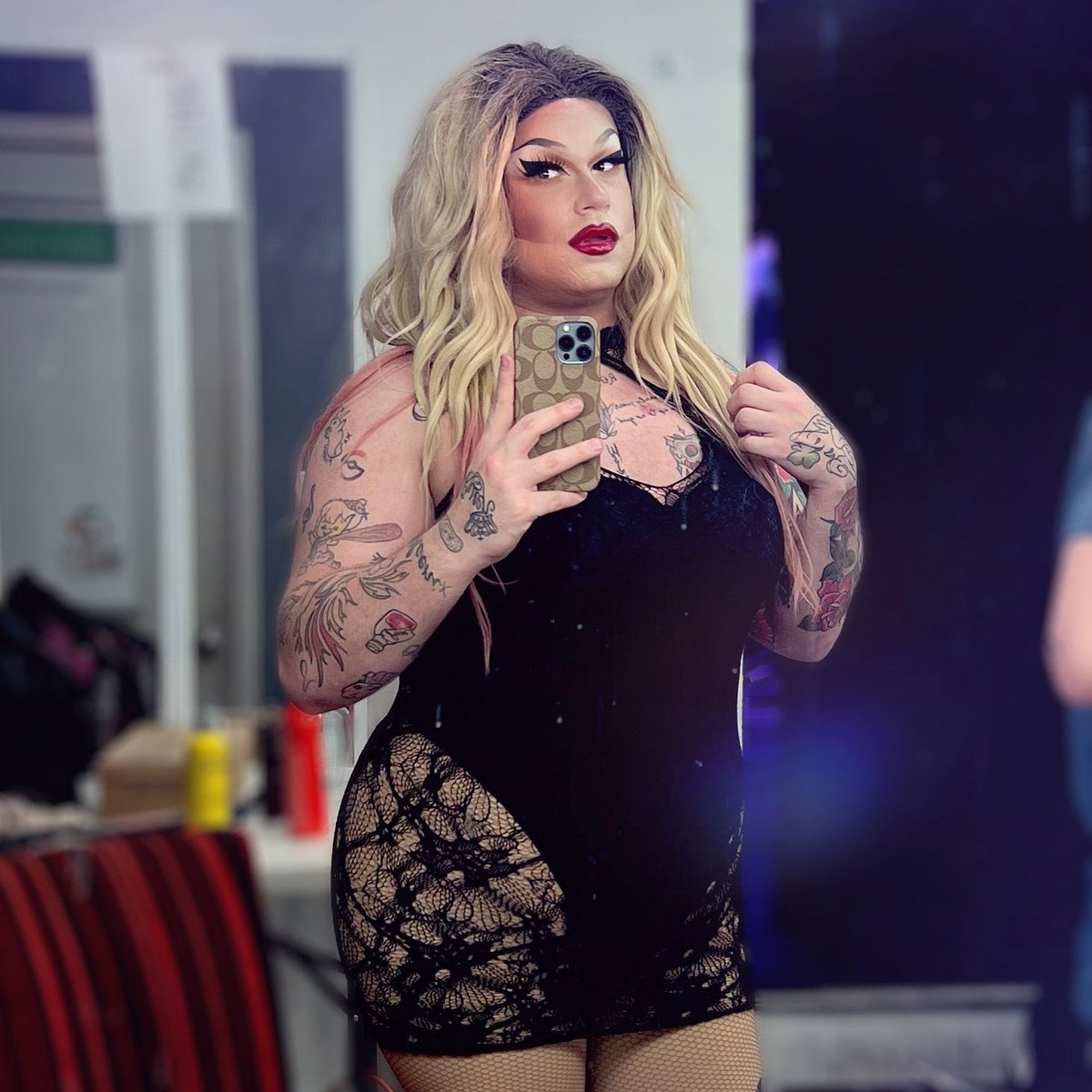 JustCallMeMeat's tweet photo. The call is coming from inside the house… @VH1Scream @CoachNewYork 
#Scream #carnieasada #eatit https://t.co/cTrXcNp7iR