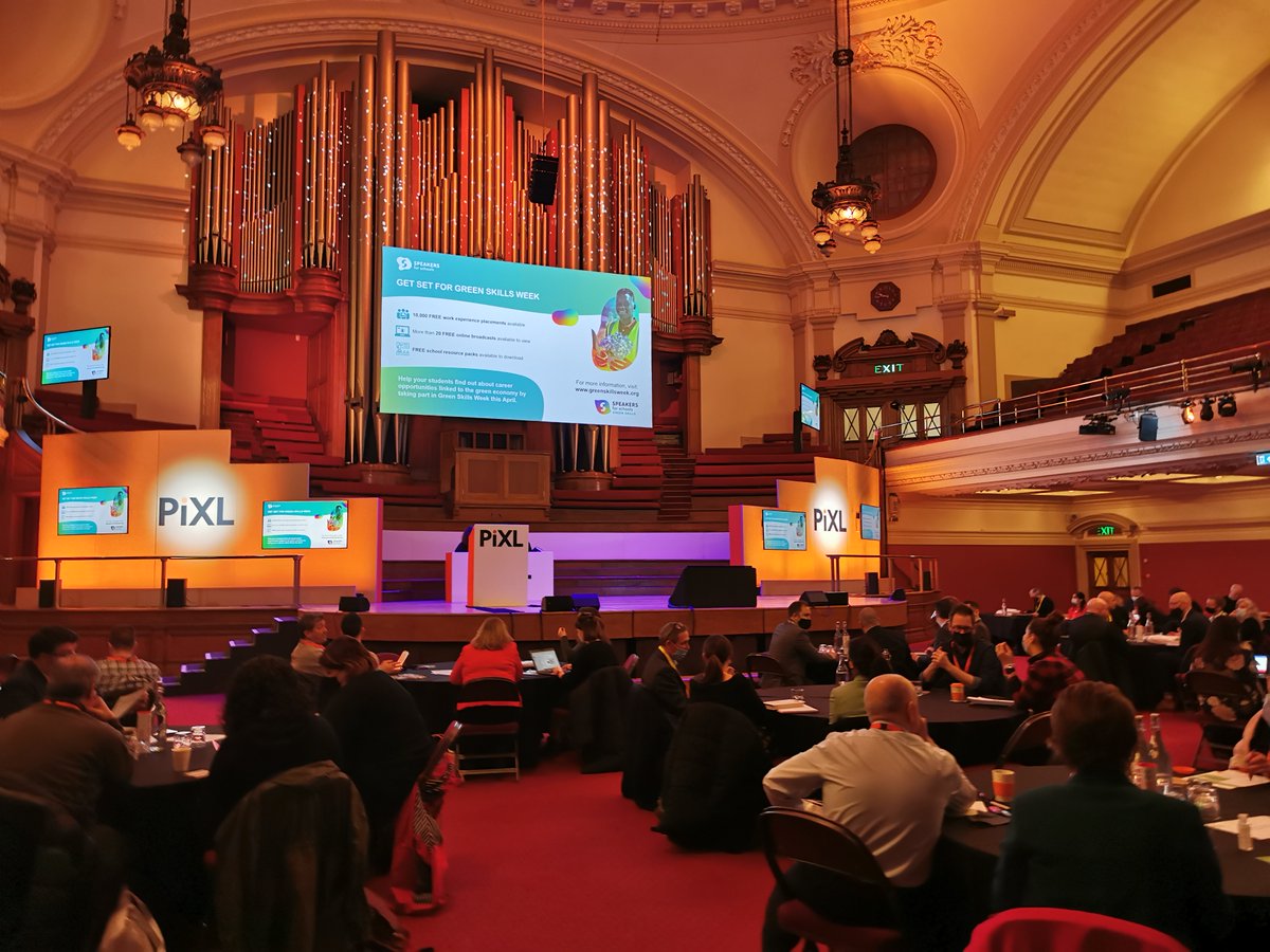 ThePiXLNetwork's tweet photo. Kicking off our first live PiXL Secondary National Conference in over 2 years with our live studio audience 
 – we're excited! https://t.co/9fYr9ihsXQ