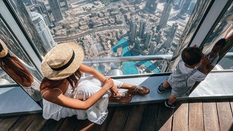 🔛 #NewPost | Dubai con niños

📸 ¿Quieres ir a #Dubai, pero no sabes si es un destino para viajar en familia? Pues tenemos que decirte que sí, ¡es un destinazo para ir con pequeños! ➡️ justwotravel.com/dubai-con-nino…

#VisitDubai #Expo2020Dubai #DubaiLife