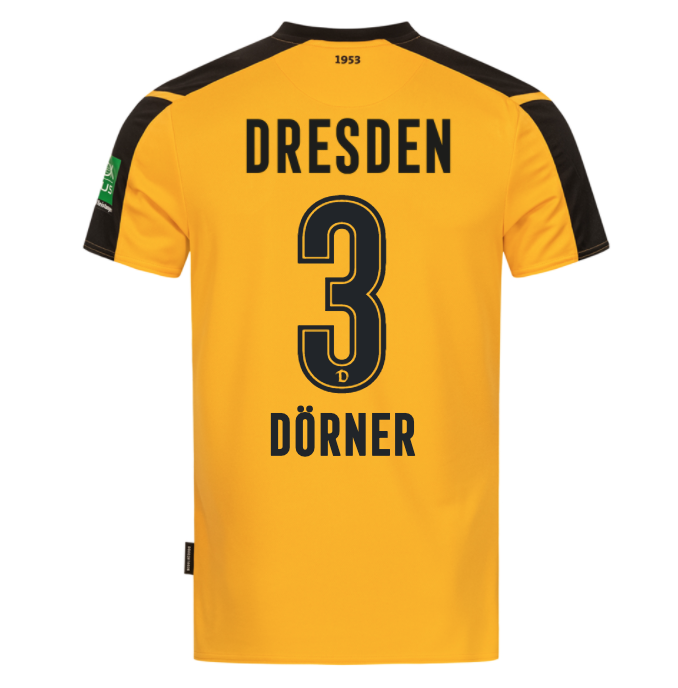dirk_adam's tweet photo. Ich bestelle mir gerade ein #Dörner-Trikot. Habe ihn als Kind noch im Stadion spielen sehen. Was für ein Libero, welche Eleganz und Führungsstärke. Du wirst immer im Herzen aller Dynamo-Fans sein. #sgd1953 #RIPDixie https://t.co/QPGd4ci6KM