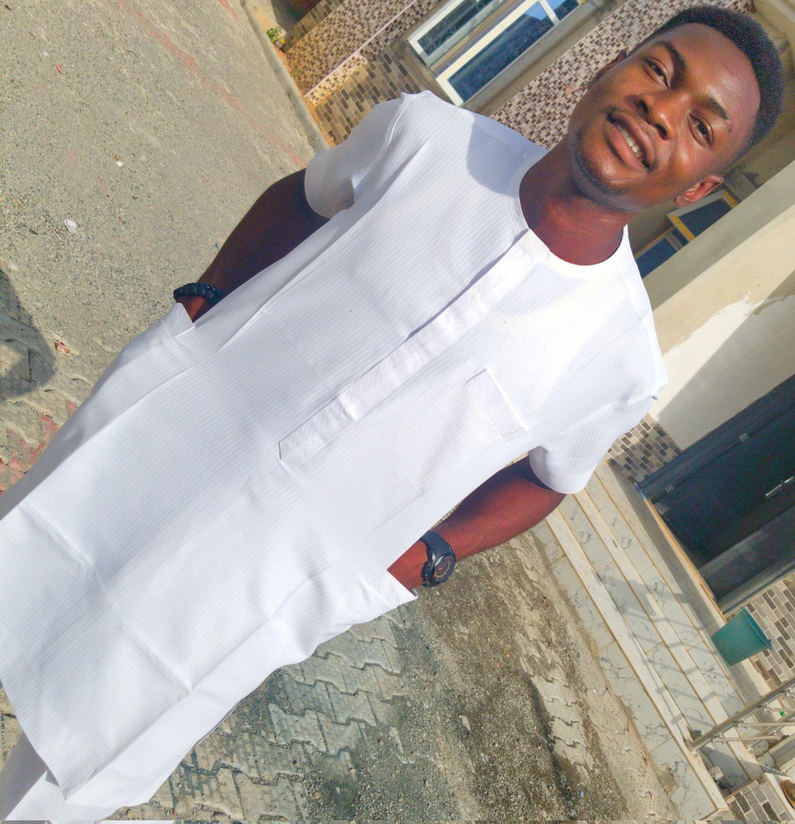 _Mozero's tweet image. Not your regular boy😋 ahbi you need to confirm 😏 let me tailor your body✂️✂️✂️#nativemen #fashionstyle #Ankara #fashiondesigner