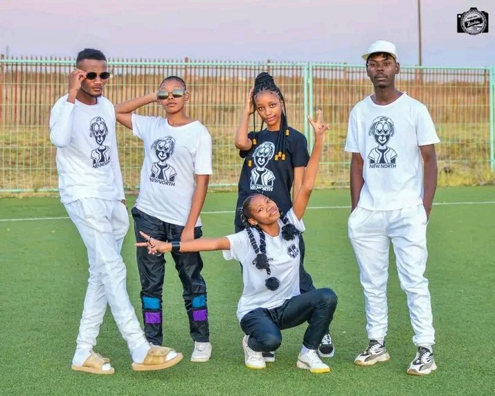 DukisiXaba's tweet photo. #malema
New north clothing https://t.co/PuuTnunsgB