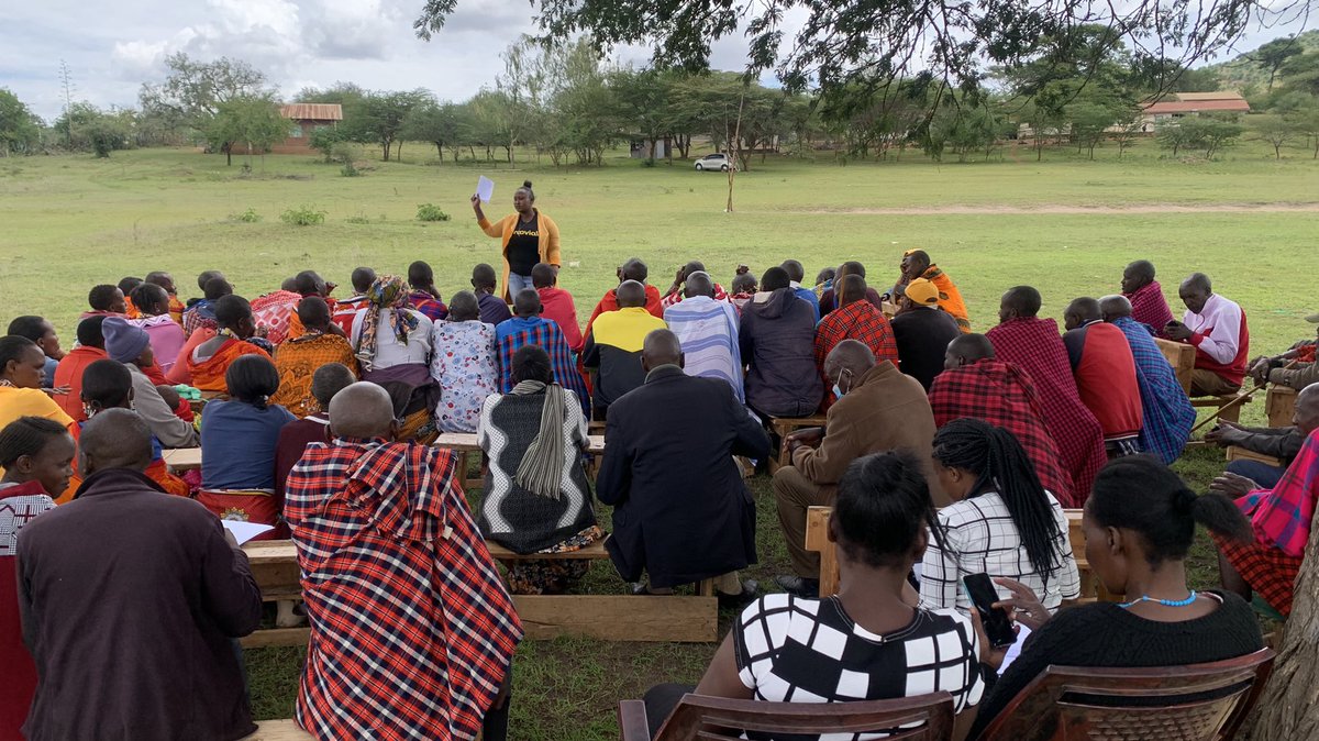 IllaramatakC's tweet photo. Happening Now: 3rd Day Engaging over 1,500 students and their parents from Kajiado county through our school visits program in partnership with @UNICEFKenya, @UNICEF, Enkorika Primary school.
#ForEveryChild https://t.co/Y4qifjyHoU