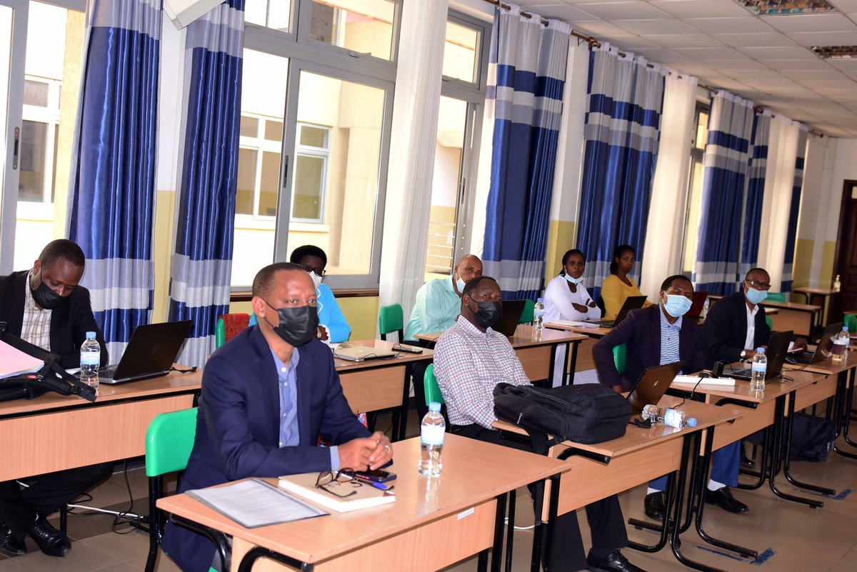 URSwedenProgram's tweet photo. The quest to build research capacity goes on! This morning we received professors from @umeauniversitet &amp; @jibs_sweden in #Sweden.Together with their counterparts at @Uni_Rwanda; they're meeting their supervised PhD candidates recently enrolled in the locally developed PhD in Mgt https://t.co/IO4XZiQ8nA