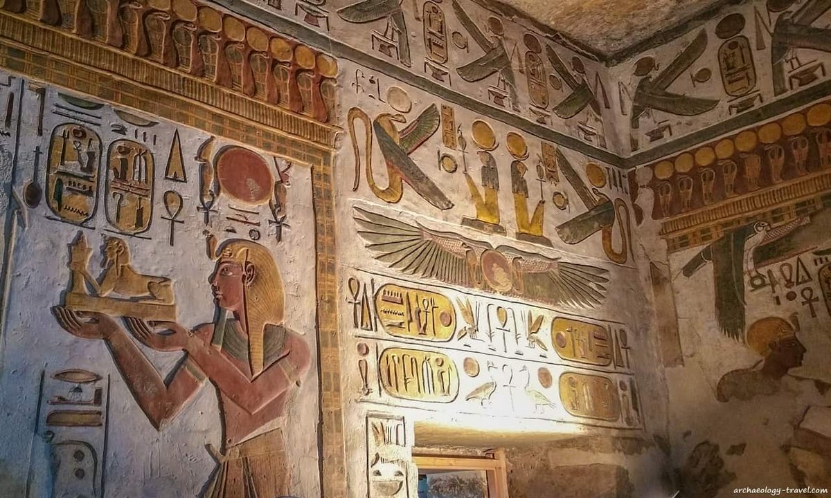 toursportal's tweet photo. #Khonsu A.K.A (#Chonsu, #Khensu, #Khons, #Chons, or #Khonshu) is the #ancientEgyptian god of the Moon. His name means "#traveler", Embracer," "Pathfinder," and "Defender," and is related to the perceived nightly travel of the Moon across the sky. https://t.co/BAWPTRBLH5