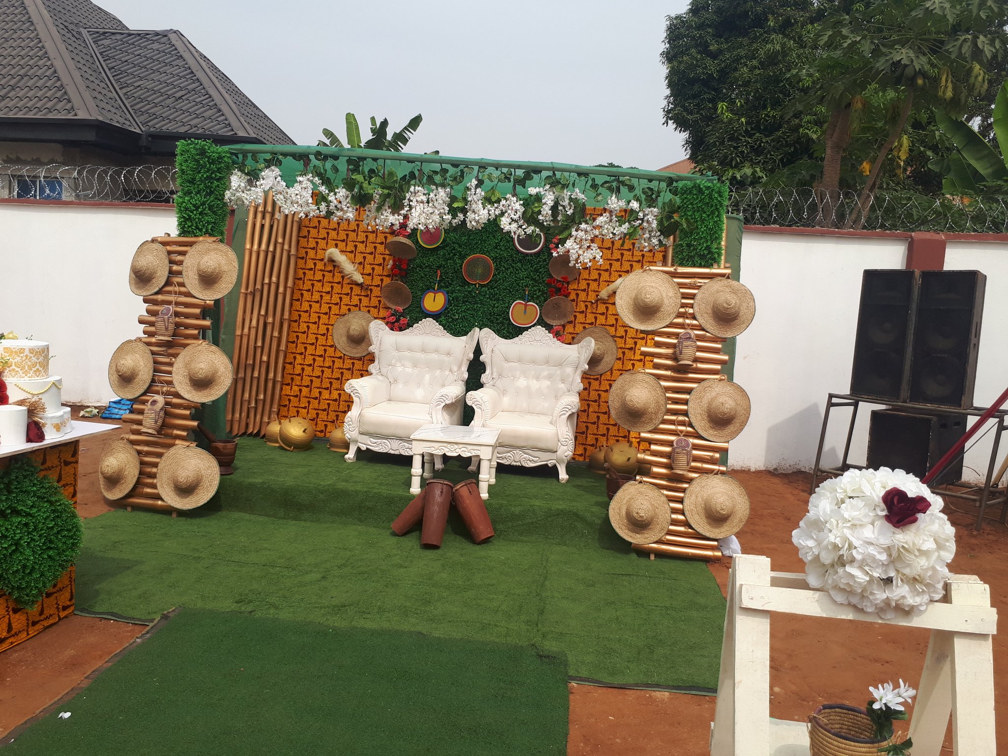 Ghanaian wedding decorations: Trends in 2020 (photos) - YEN.COM.GH