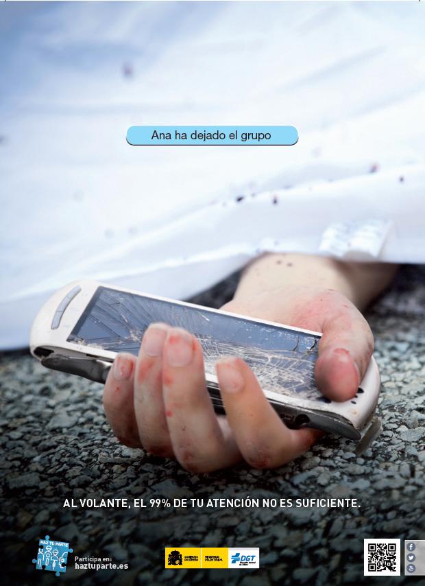 guardiacivil's tweet photo. - Mamá ¿Porqué chateas con el móvil mientras conduces?
+ Es un momento hijo, no tardo nada... 

CRAAASH  🚑🚑🏥 https://t.co/dq08Qk6XLP
