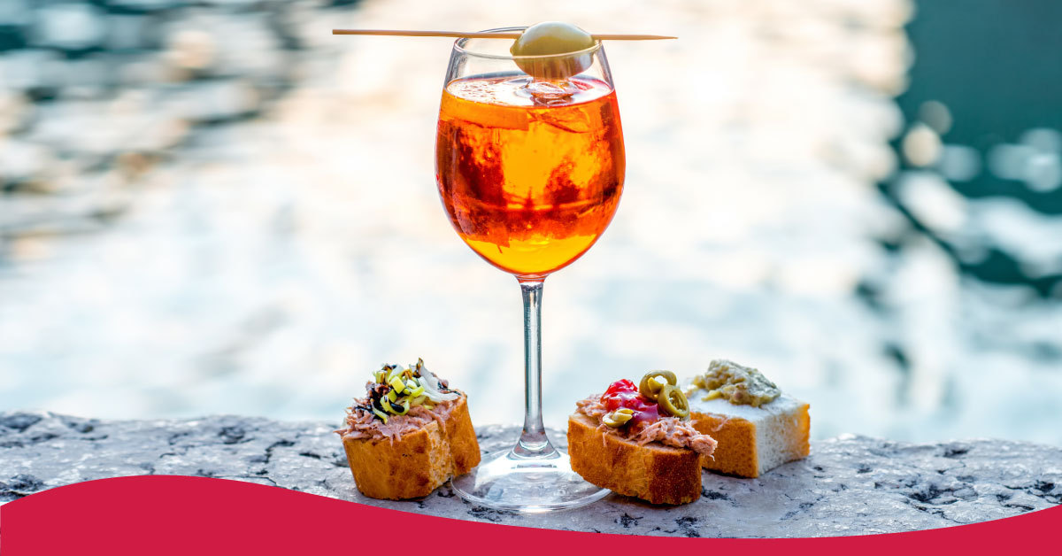 3 curiosità sull’#Aperitivo:
🏛️ L'"Aperitivus" nasce nell’Antica Roma
🍹 Nel 1786 il distillatore A. Carpano crea il 1° cocktail da aperitivo: il Vermut
👑 Re Vittorio Amedeo III di Savoia ne fa l'aperitivo ufficiale di corte
Ecco i TOP aperitivi oggi: bit.ly/3FACcdW