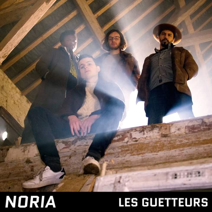 Avec le 10° Festival du Beau, nous entendrons le vendredi 21 Janvier dans la crypte de l'église <a href="/FerdinandTernes/">Saint Ferdinand</a>, le concert donné par " <a href="/lesguetteurs/">Les Guetteurs</a>" dont font partie Vinz le Mariachi et Fratoun - François-Joseph Ambroselli -