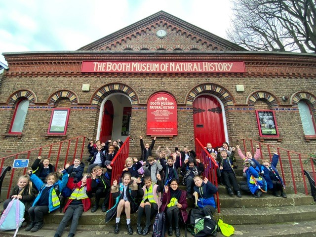 SouthwayJS's tweet photo. Turner class are ready to learn all about bones at the Booth Museum! We canβt wait to explore #funnybones #boothmuseum https://t.co/BQLVQsIrHS