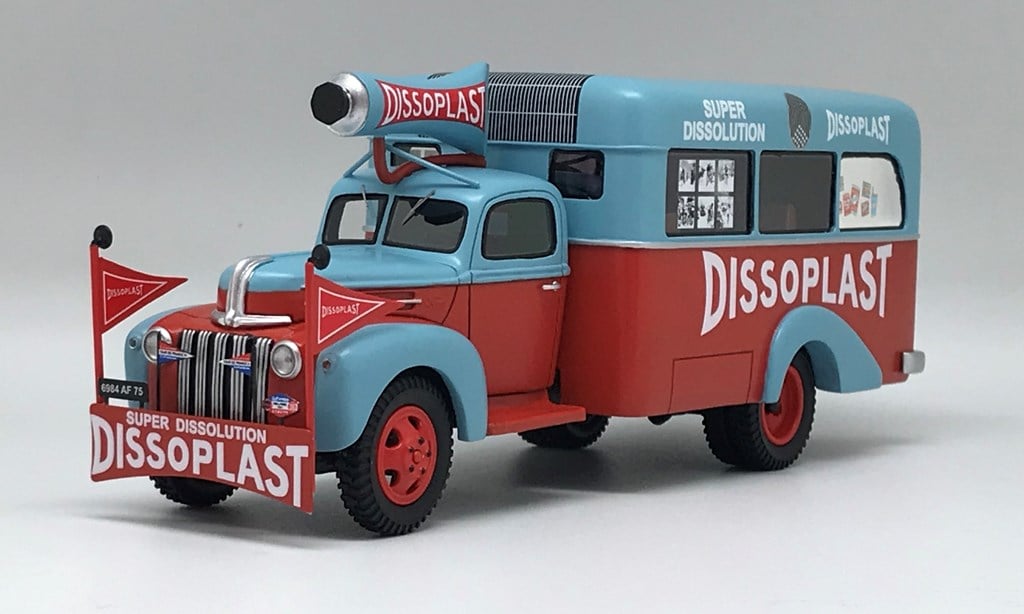 SportGoodies's tweet photo. Ford Canada Disspolast Tour de France disponible dès aujourd'hui. #perfex #TDF #miniatures #diecast #dissoplast #Ford https://t.co/BOZRQ1WlP3