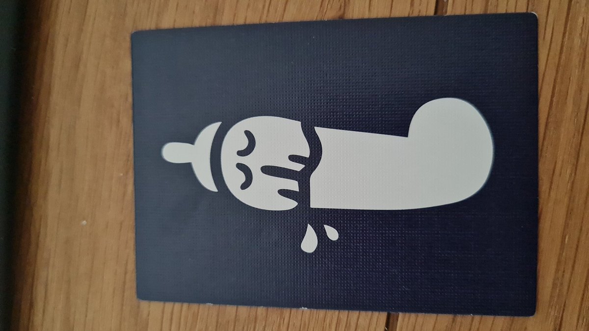 Tallilullah's tweet photo. @daraobriain This is a card from a game called Junior Colour Brain, it's supposed to be a 1 but make of it what you will... https://t.co/LZVJFpW67n