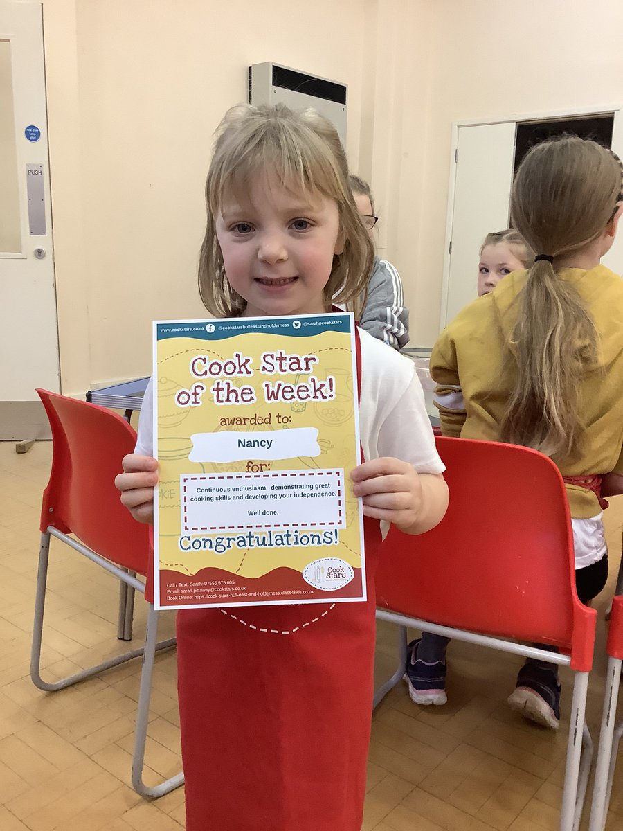 SchoolReedness's tweet photo. Sarah is back again to make lemon drizzle cake.... mmmmmm! @SarahPCookStars #cooking #baking and massive congratulations to Nancy who won last week’s cookstar of the week!! https://t.co/c7r0qXccc3
