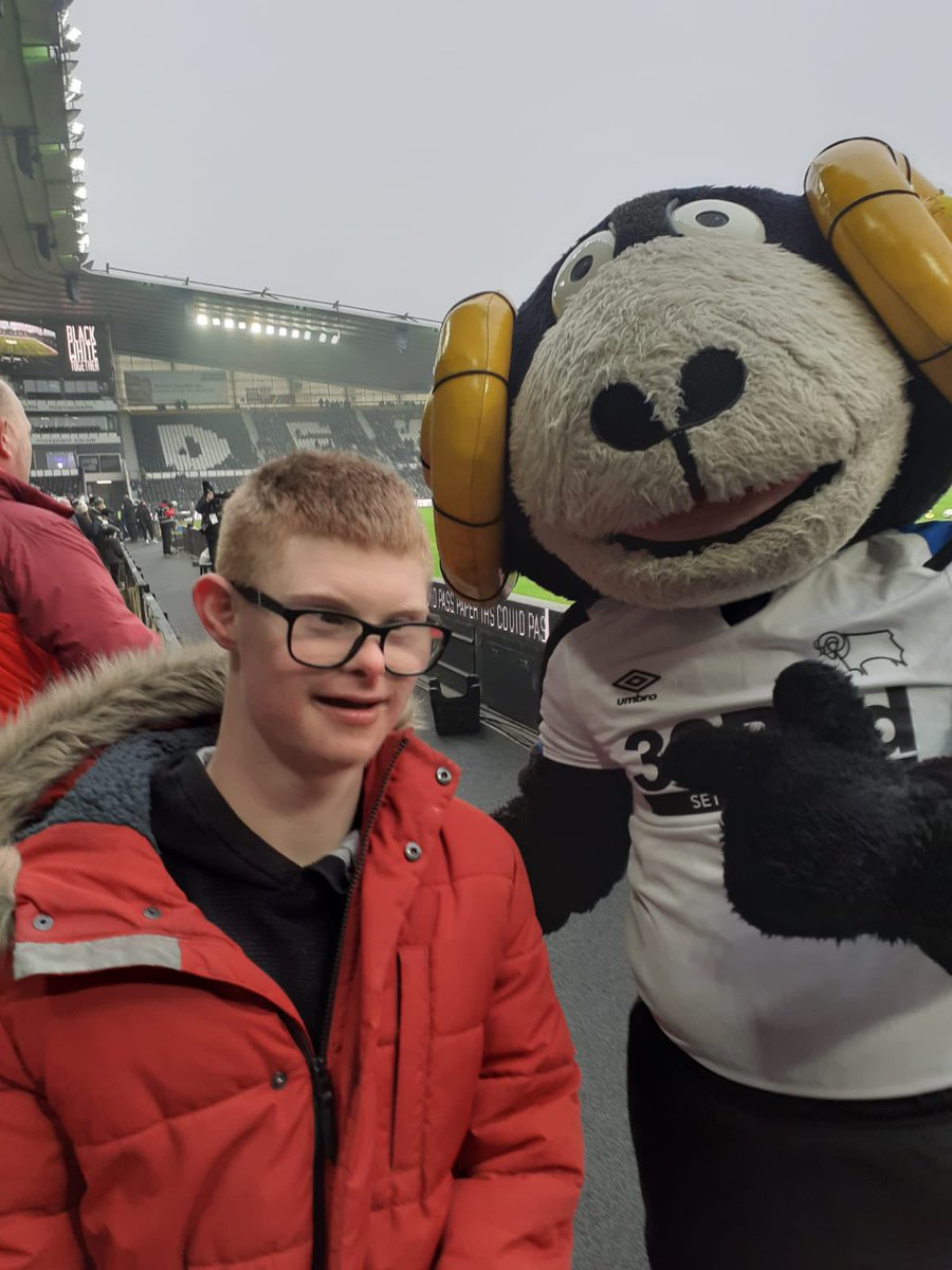 Becky Jakes tweet media