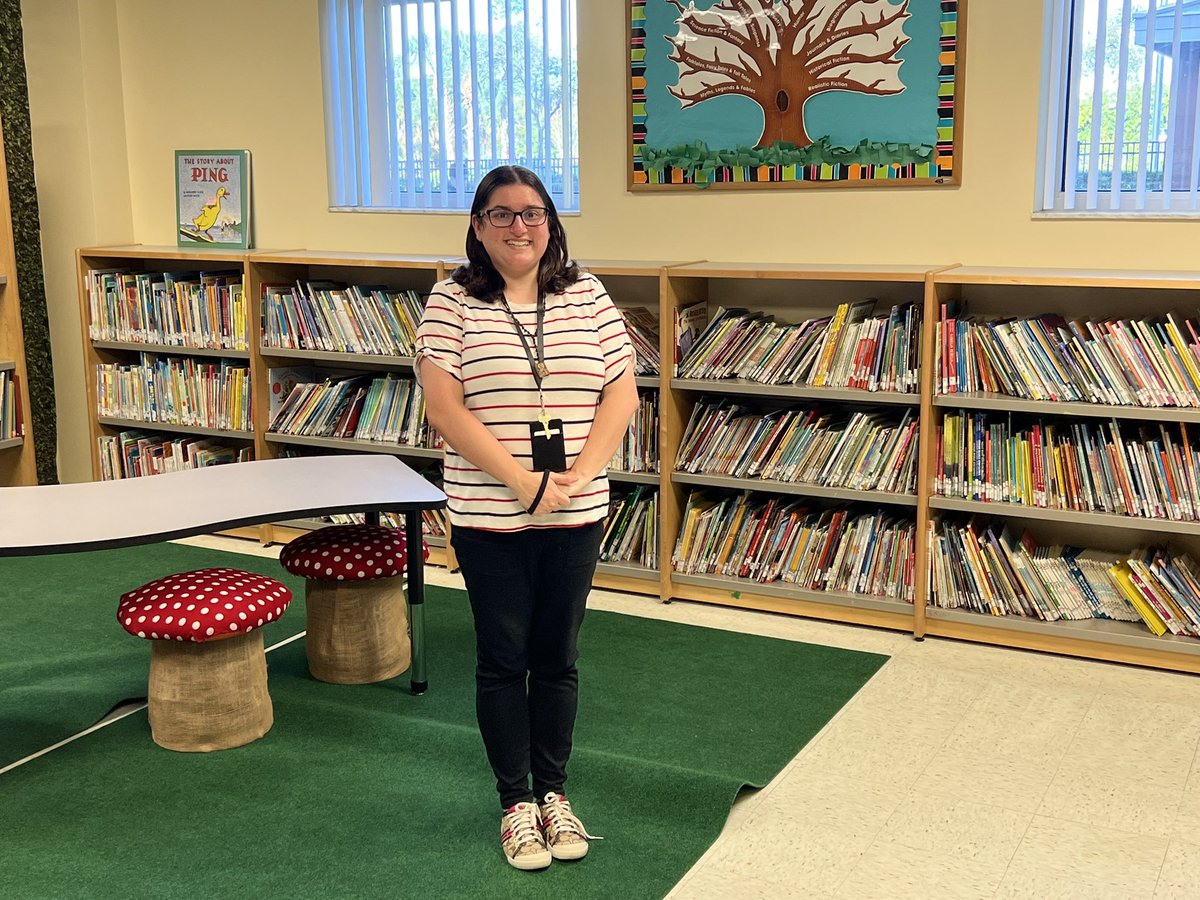 RenStLucie's tweet photo. We are super excited to announce that our library is OPEN! Also, our school store is open! We’re super excited to check out books to our students again! @CSUSAhq @EddieRuiz531 @galatop1 @CSUSAJonHage #rcssl #libraries #librarytwitter https://t.co/lq6D6it5Ux