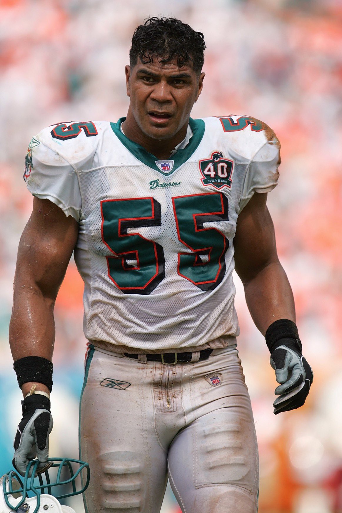 Happy Heavenly Birthday to former LB Junior Seau.  