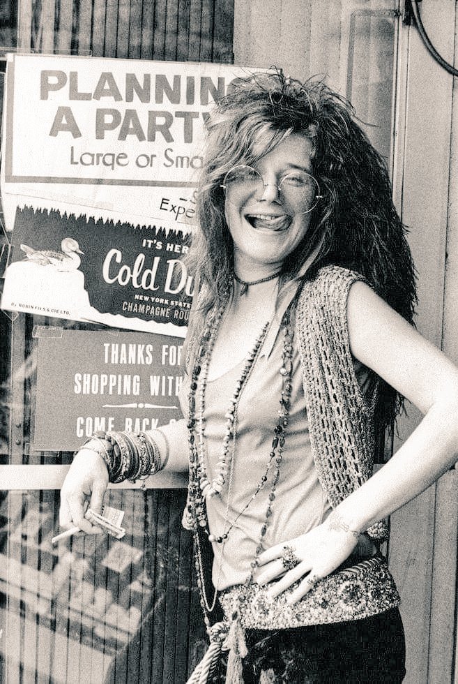 Happy Heavenly Birthday   JANIS JOPLIN!
January 19, 1943 
October 4, 1970 