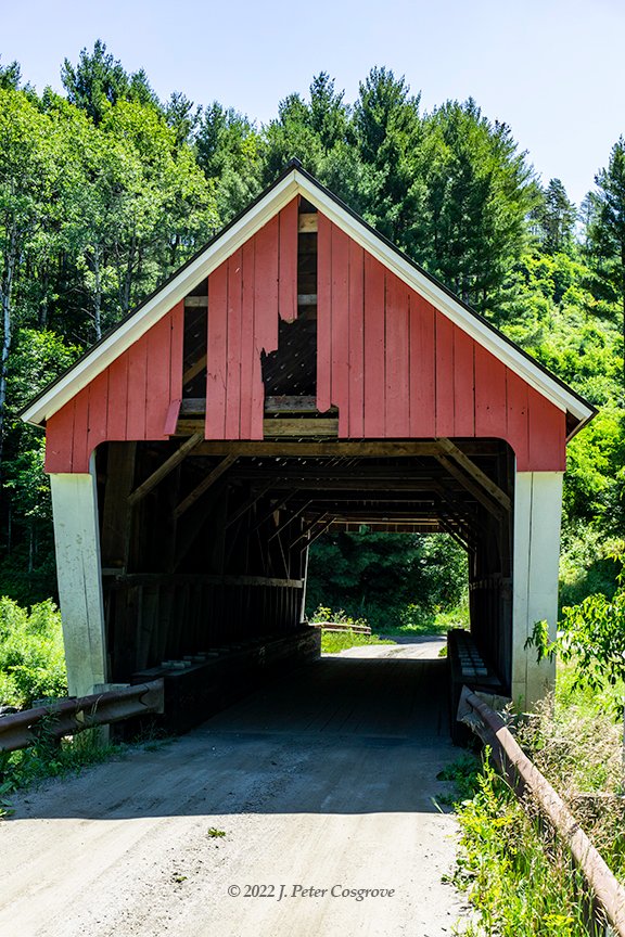 vtcoveredbridge's tweet photo. Bridge of the Day: Gifford Covered Bridge in Randolph. Like the Tunbridge bridges, this one also uses a multiple kingpost design. It is thought to be originally built as an open bridge.
#vtcbsinayear #giffordcbvt #randolphvt #vermontscoveredbridges #vermontcoveredbridgesociety https://t.co/SQu4AZAUuw
